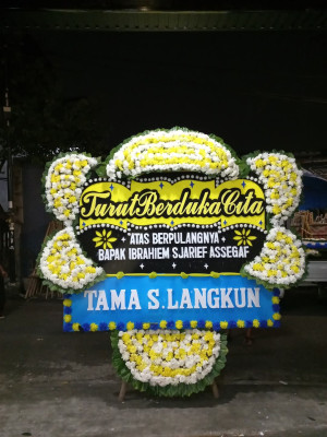 Papan Bunga Duka di Peulimbang